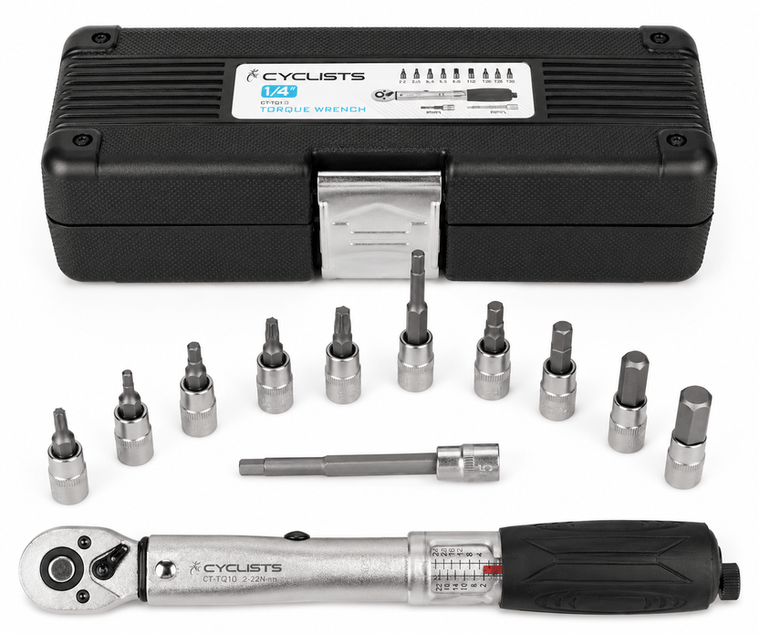 Cyclists torque wrench set with various bits on a white background الصورة الرئيسية
